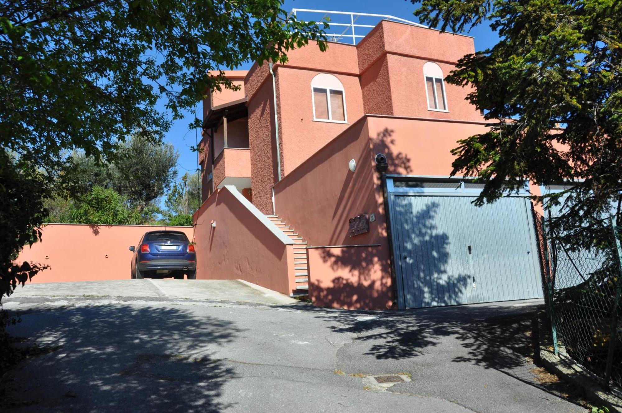 Villa Paolina Ceriale - App. 6 Posti Buitenkant foto