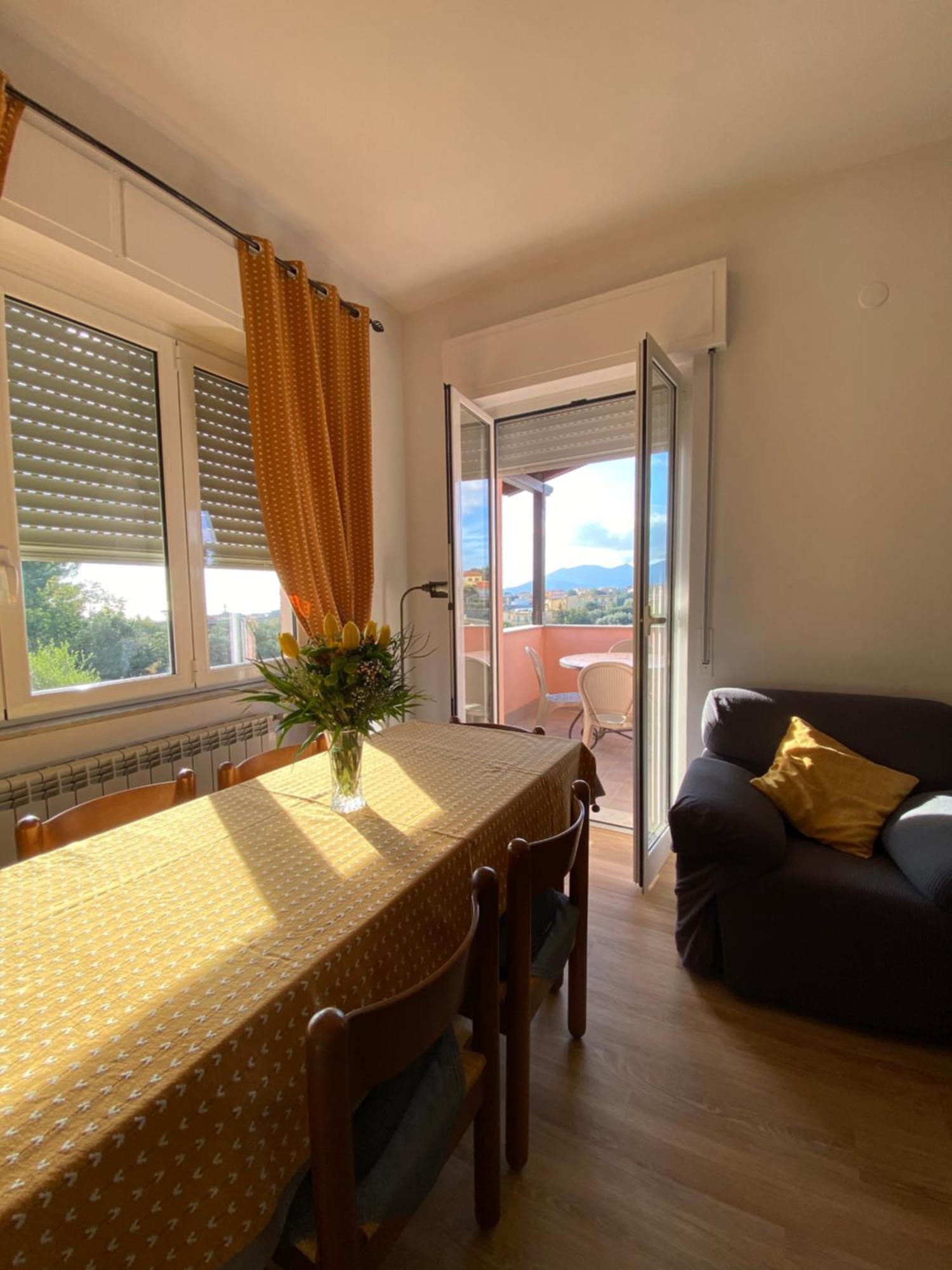 Villa Paolina Ceriale - App. 6 Posti Buitenkant foto