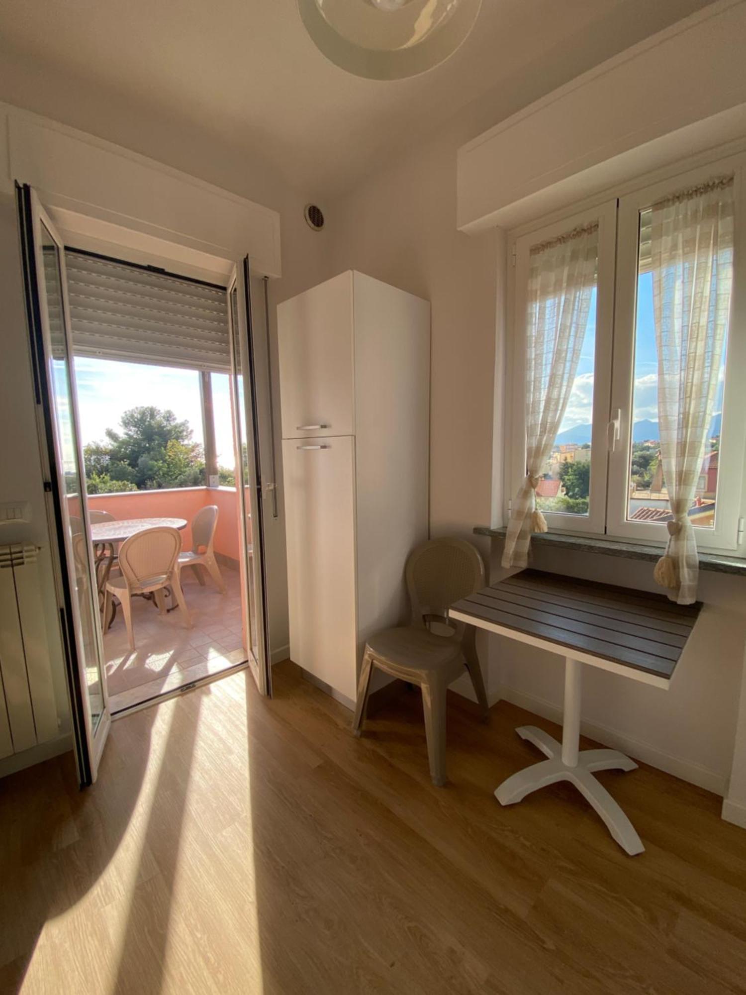 Villa Paolina Ceriale - App. 6 Posti Buitenkant foto
